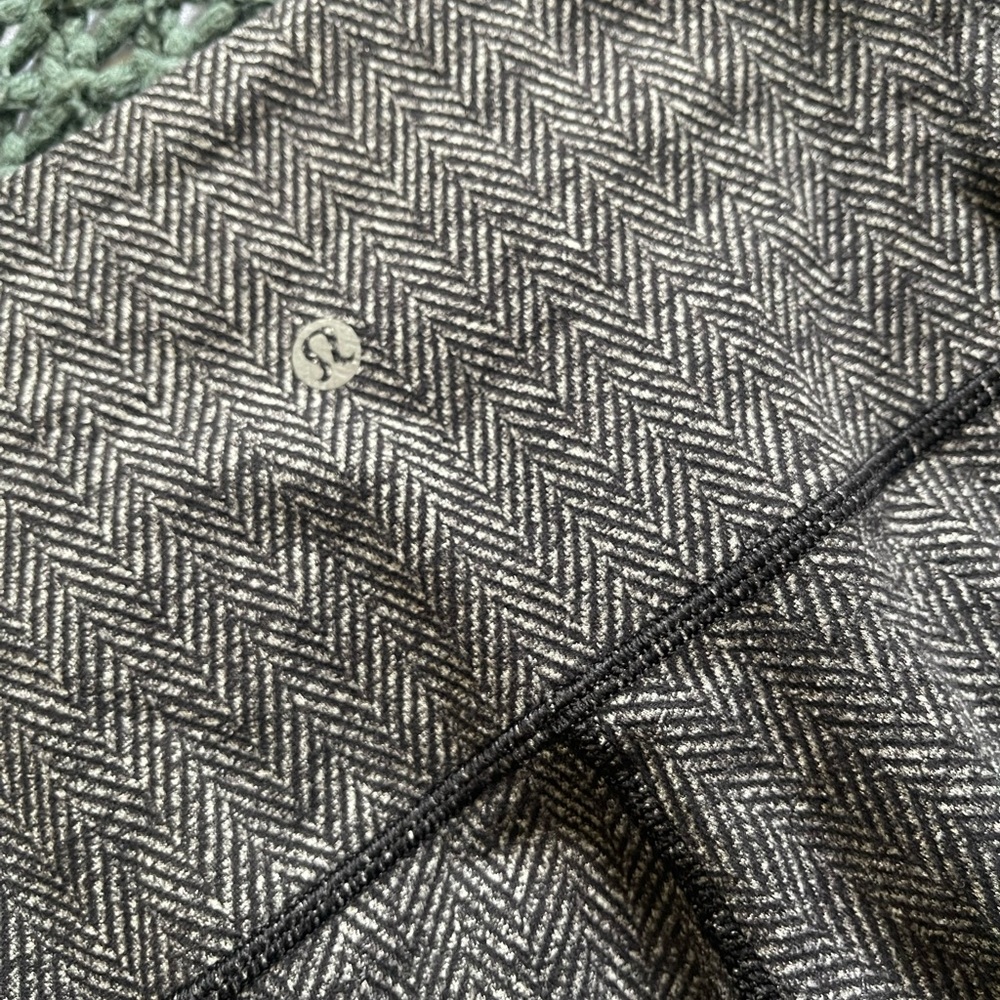 lululemon athletica Black Gray Herringbone Leggings super soft high rise long